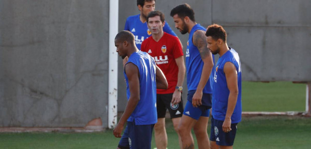 El Valencia entrenando