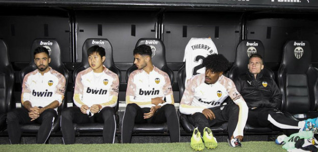 Correia en el banquillo