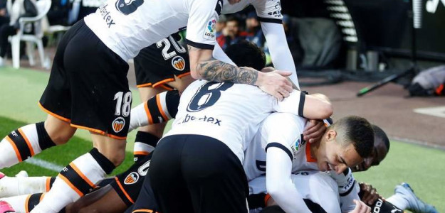 El Valencia celebrando un gol
