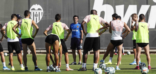 El Valencia entrenando