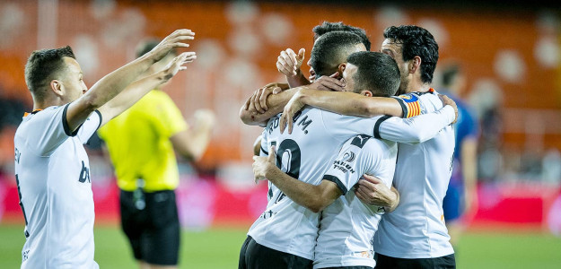 El Valencia celebra un gol 