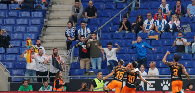 El Valencia celebrando un gol 