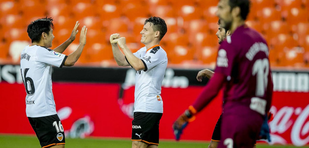 El Valencia celebrando un gol