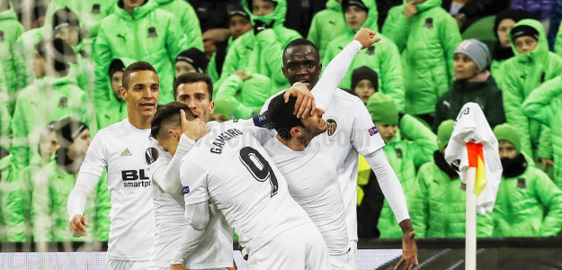 El Valencia celebrando el 1-1