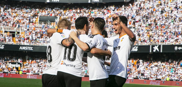 El Valencia celebrando un gol