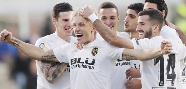 El Valencia celebrando un gol