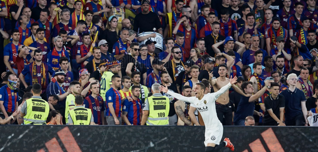 Rodrigo Moreno celebrando el 2-0
