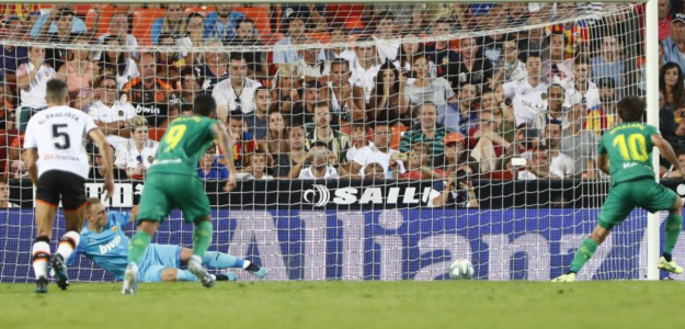 El Valencia encajando un gol
