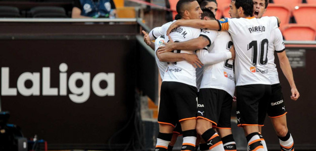 El Valencia celebrando un gol