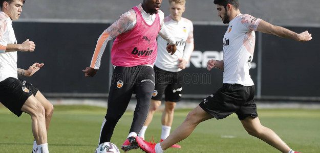 El Valencia entrenando