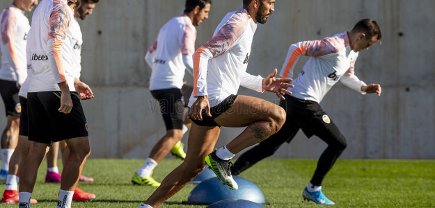 El Valencia entrenando