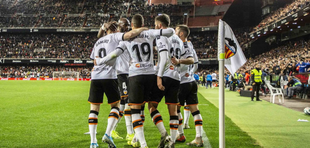 El Valencia celebrando un gol