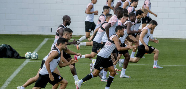 El Valencia entrenando