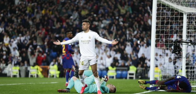 Mariano celebrando un gol