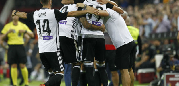 El Valencia celebrando un gol