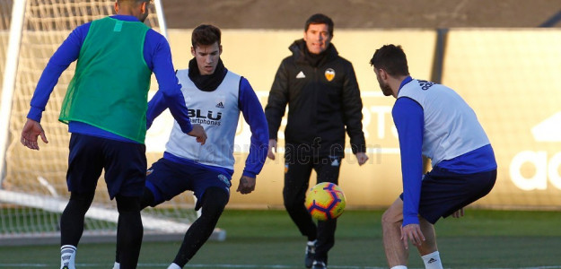 El Valencia entrenando
