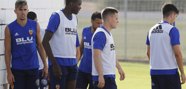 El Valencia entrenando