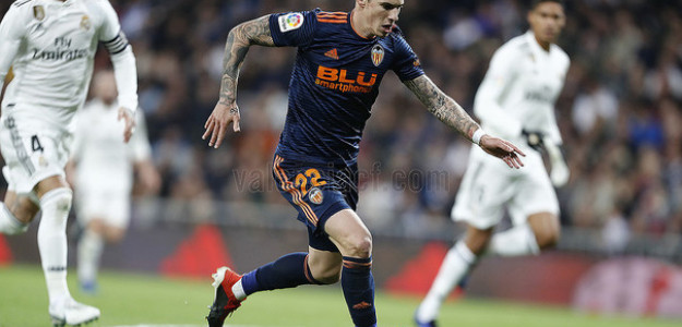 Santi Mina