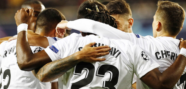 El Mestalla celebrando un gol