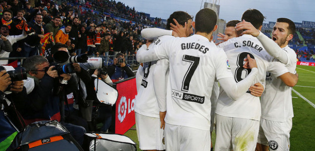 El Mestalla celebrando un gol