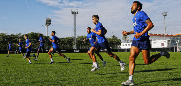 El Valencia entrenando