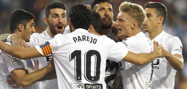 El Valencia celebrando un gol