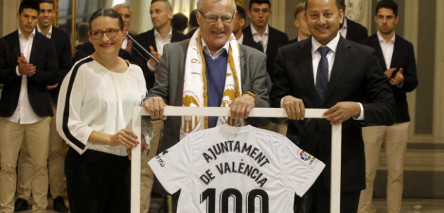 Oltra, Ribó y Murthy