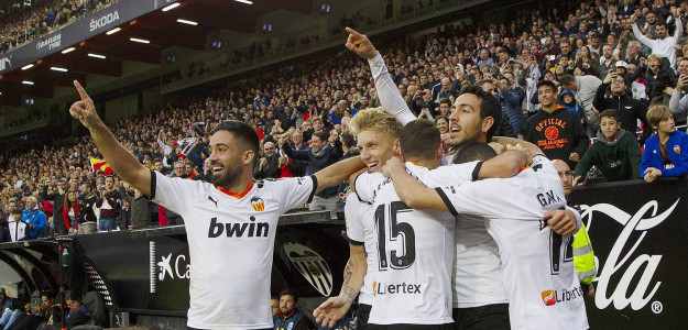 El Valencia celebra un gol 