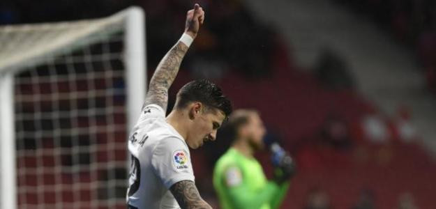 Santi Mina