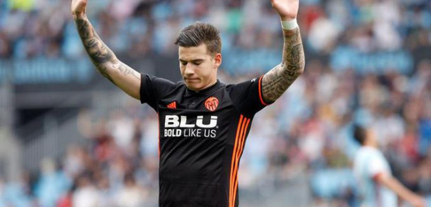 Santi Mina