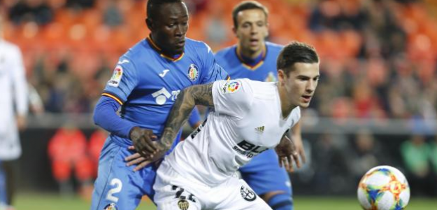 Santi Mina