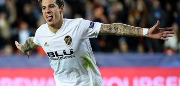 Santi Mina