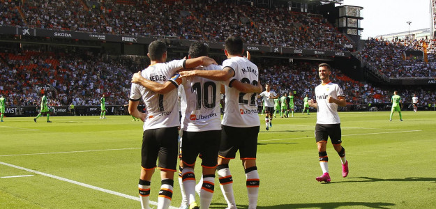 El Valencia celebrando un gol