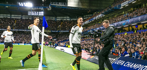 El Valencia celebrando un gol
