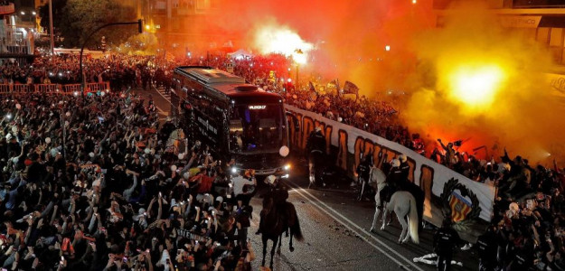 Recibimiento al Valencia en Mestalla