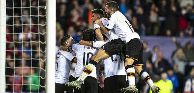 El Valencia celebrando un gol