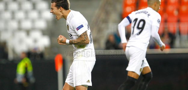 Santi Mina