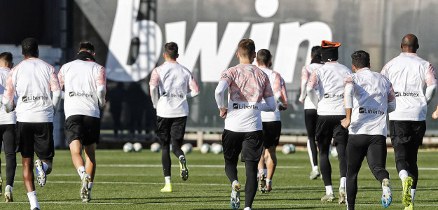 El Valencia entrenando