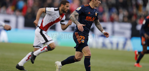 Santi Mina