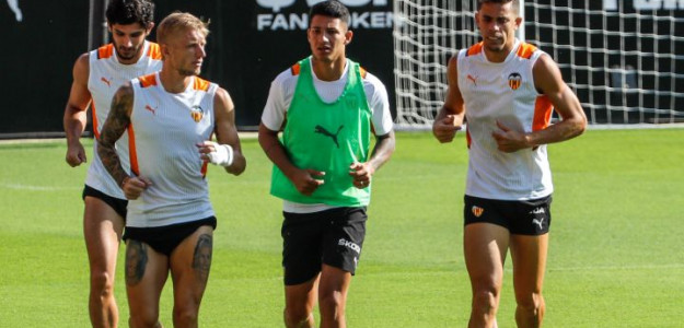 El Valencia entrenando