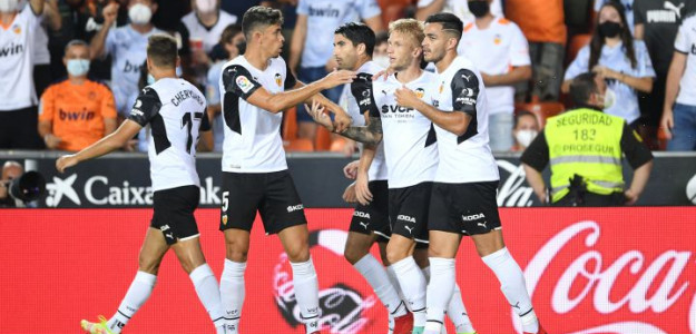 El Mestalla celebrando un gol