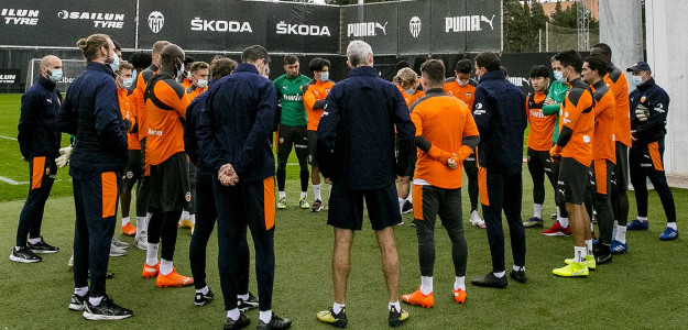 El Valencia entrenando