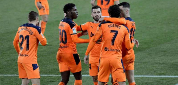 El Valencia celebrando un gol