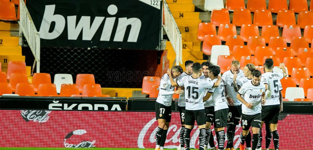 El Valencia celebrando un gol