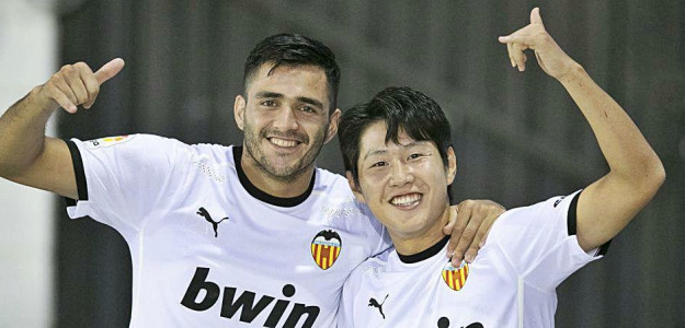 Maxi y Kang in Lee