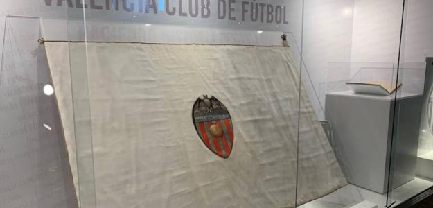 Bandera fundacional del Valencia