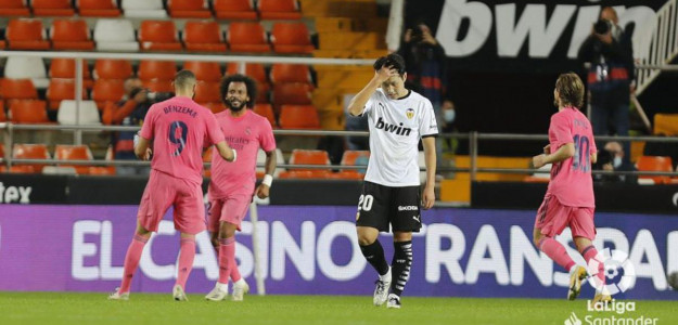 Gol de Benzema en Mestalla