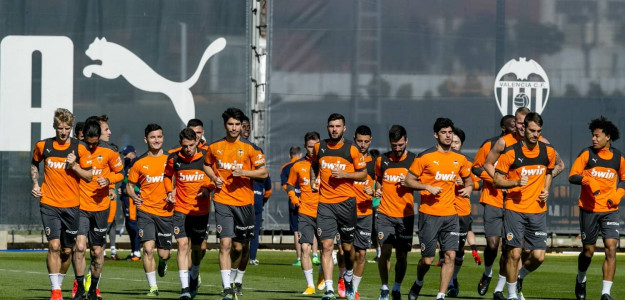 El Valencia entrenando
