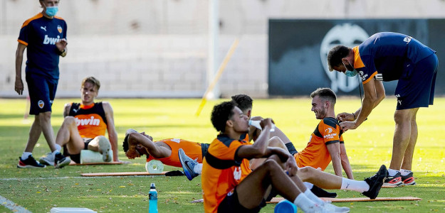 El Valencia entrenando