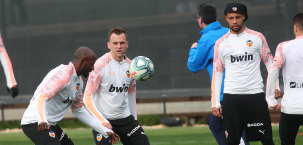 Mangala y Cheryshev